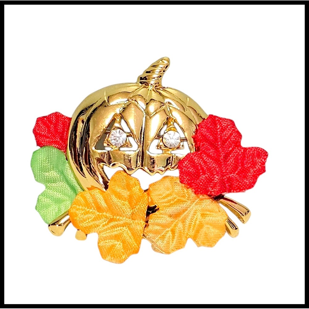 Avon Pumpkin Brooch Pin Rhinestone Eyes Gold Tone Fall Leaves Halloween